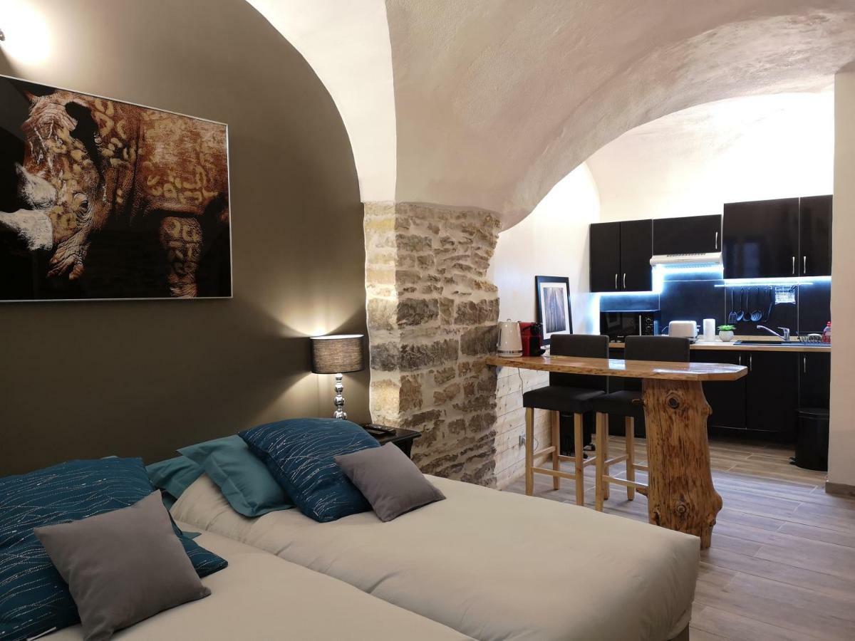 La Place Zen - Free Wifi - Center * Nimes
